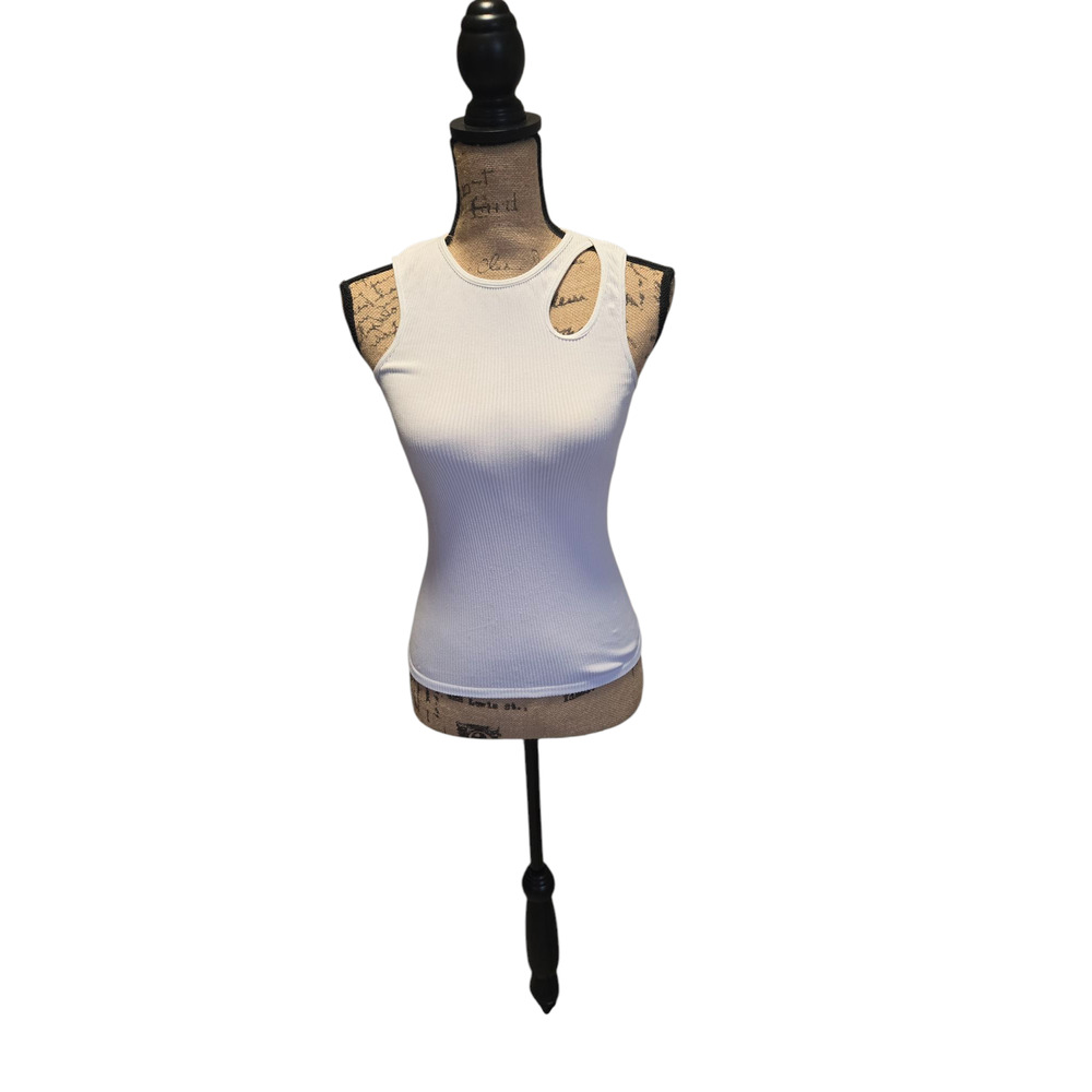 Cotton Candy white tank top with left of center keyhole, size small